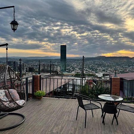 9 Borbalo Street Apartment With Terrace ティビリシ エクステリア 写真