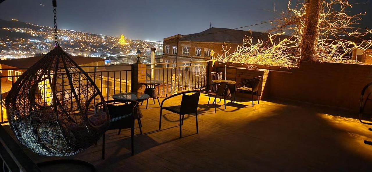 9 Borbalo Street Apartment With Terrace ティビリシ エクステリア 写真