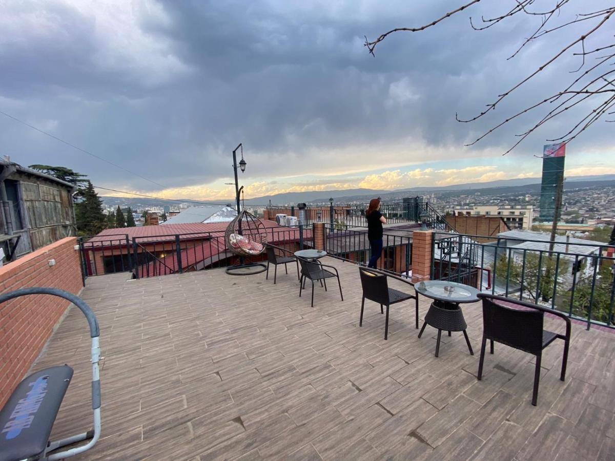 9 Borbalo Street Apartment With Terrace ティビリシ エクステリア 写真