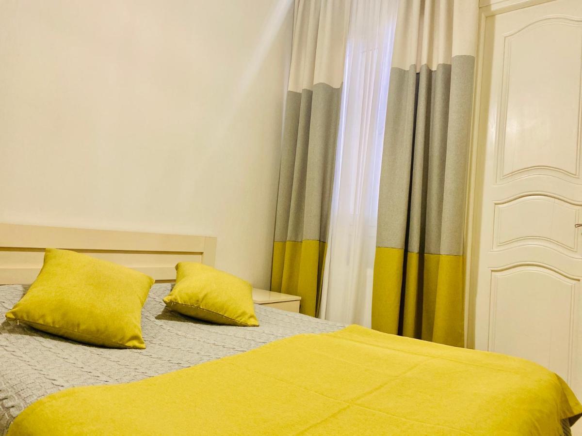 9 Borbalo Street Apartment With Terrace ティビリシ エクステリア 写真